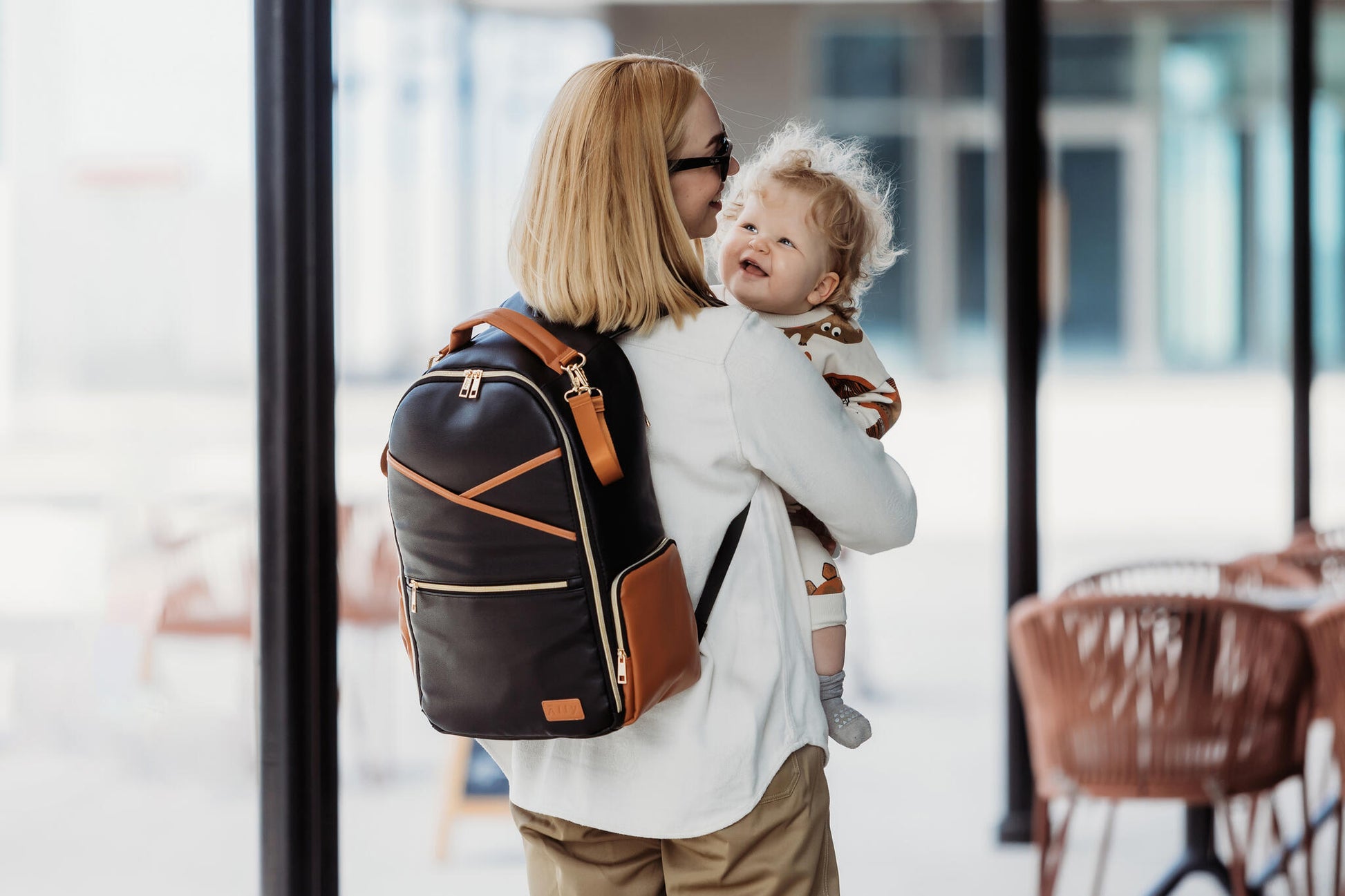 Large Diaper Backpack – Black Coffee