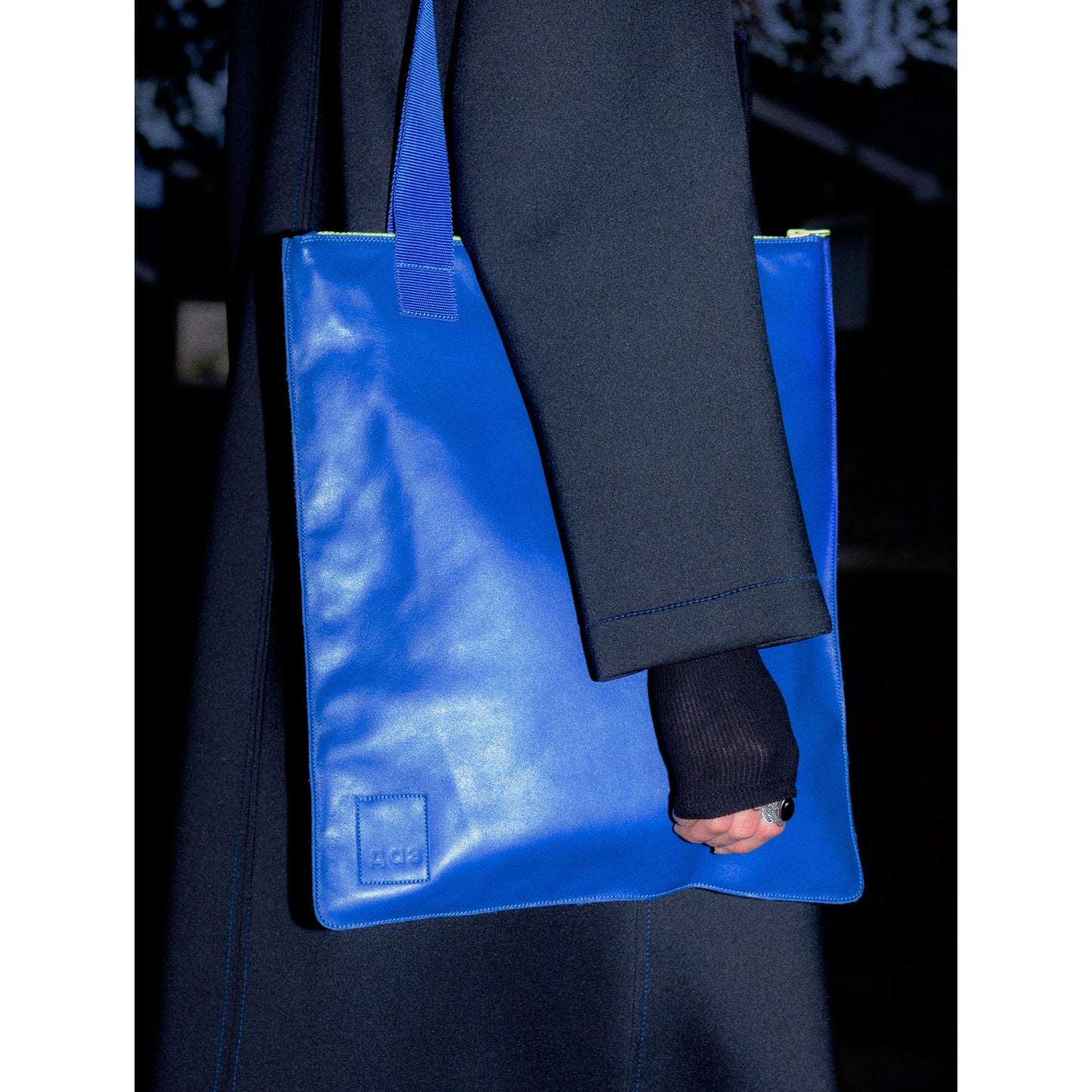 Handmade royal blue leather tote with blue straps, available on USMIH Grid. Buy using card, Bitcoin, or altcoin payments.