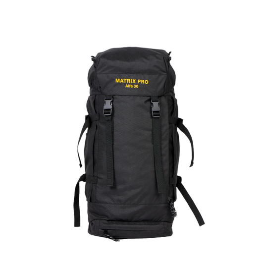 Black Matrix Pro Alfa 30 hiking bag with USMIH Grid, perfect for travel and everyday use.